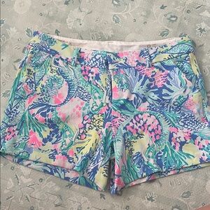 Lilly Pulitzer Women's Vibrant Tropical Print Shorts